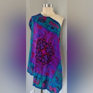 Liz Claiborne Floral Print Scarf 31”x30” Square